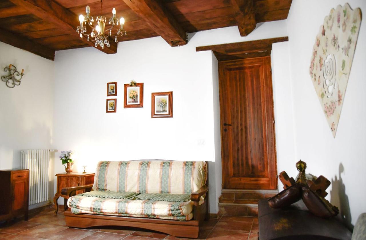 Agriturismo Castello Delle Fornaci - Private Jacuzzi อาร์ชิดอสโซ ภายนอก รูปภาพ