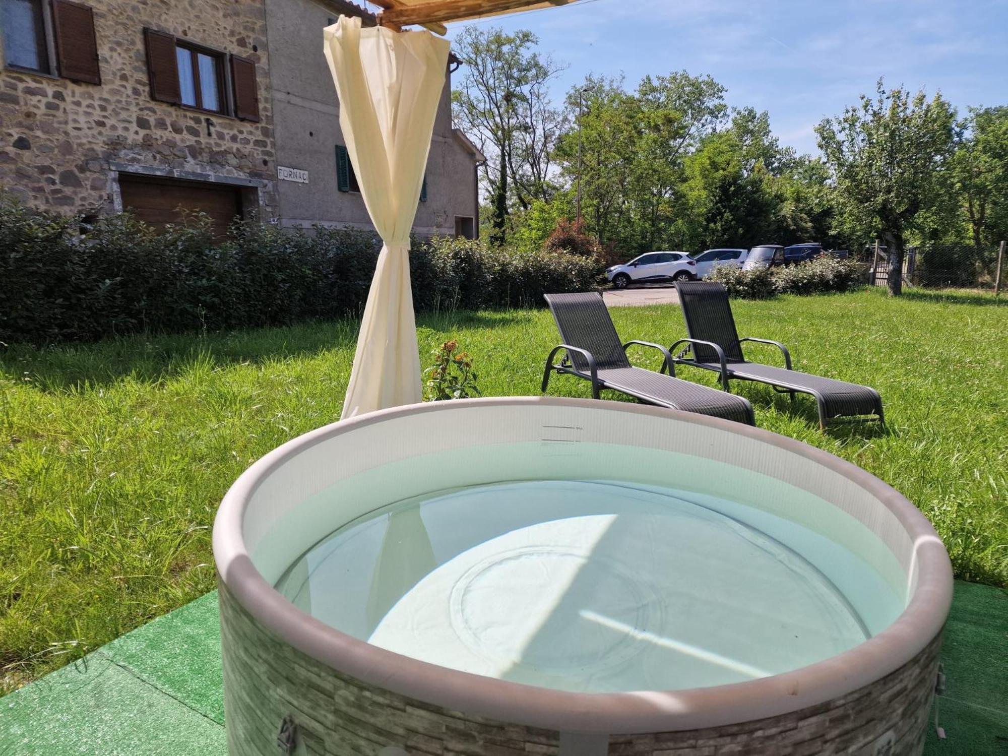 Agriturismo Castello Delle Fornaci - Private Jacuzzi อาร์ชิดอสโซ ภายนอก รูปภาพ