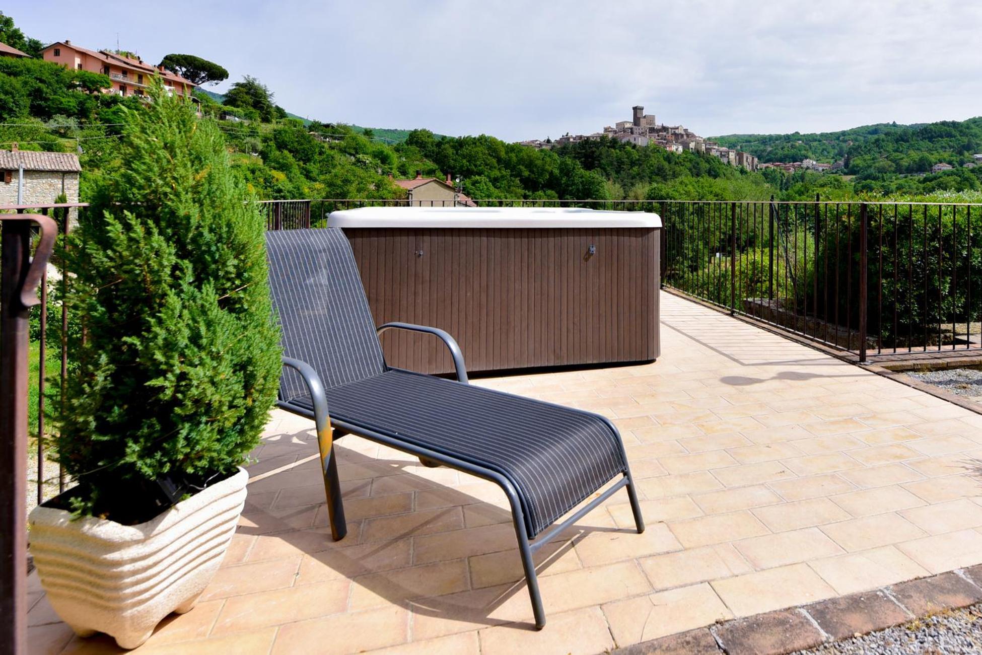 Agriturismo Castello Delle Fornaci - Private Jacuzzi อาร์ชิดอสโซ ภายนอก รูปภาพ